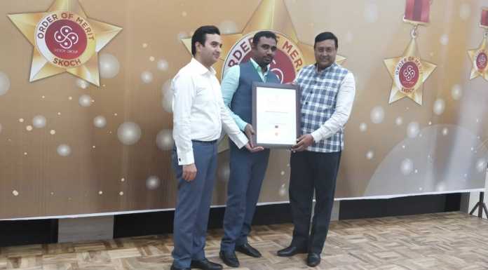 महिलाओं को सशक्त बनाने वाले बोकारो के उपायुक्त को सम्मान