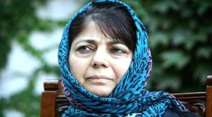 अचानक और इतना बड़ा फैसला क्या नागपुर के इशारे पर लिया गया