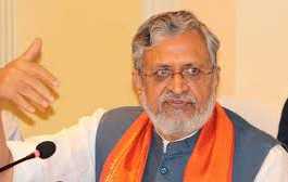 छह साल से लोहे का कारोबार कर रहे हैं तेजस्वीः मोदी बिहार के उपमुख्यमंत्री सुशील कुमार मोदी