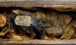 द स्लीपिंग ब्यूटीः दो साल की बच्ची की सौ साल पुरानी लाश