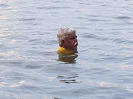 जल तपस्या के जरिये मोदी का विरोध