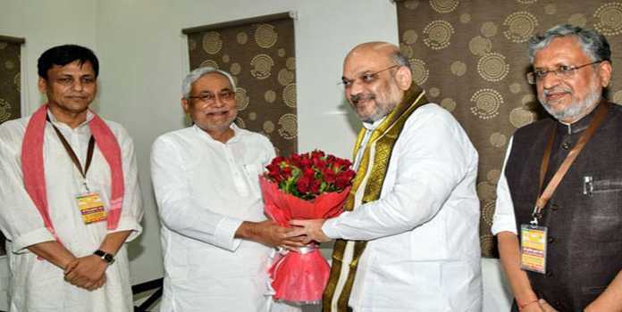 हमें साथियों को संभालने और सम्मान देने का सलीका आता हैः शाह