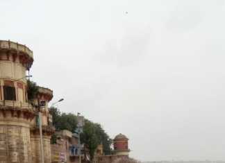 काशी विश्वनाथ मंदिर के गायनाचार्य के निष्कासन का मुद्दा गरमाया