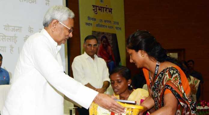 नीतीश की चेतावनी- गड़बड़ करने वाले और उनके मददगार नहीं बचेंगे