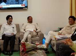 पीयूष गोयल से मिले रघुवर, मांगी एससी-एसटी की स्कालरशिप राशि