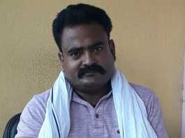 जहां महज 11 रुपये की गुरु दक्षिणा से बन जाते हैं क्लर्क से कलेक्टर