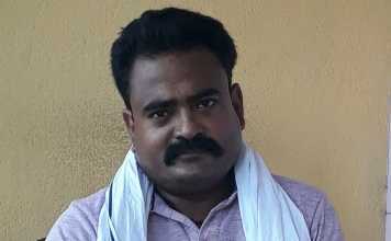 जहां महज 11 रुपये की गुरु दक्षिणा से बन जाते हैं क्लर्क से कलेक्टर