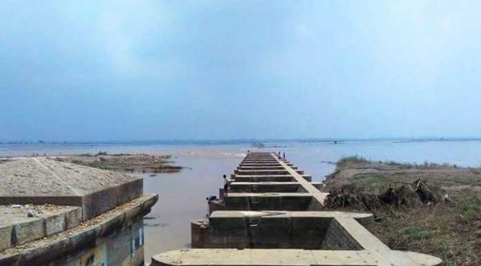 पटना प्रमंडल में पहली नहर की परिकल्पना डिकेन्स ने की थी