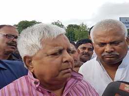 लालू से सियासी ज्ञान लेकर लौटे तेजस्वी, दिसंबर में होगी रैली