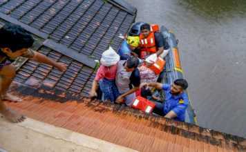 संयुक्त अरब अमीरात की केरल के लिए मदद ठुकराने पर छिड़ी बहस