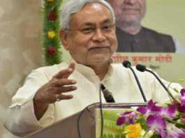 नीतीश ने किया झंडोत्तोलन, बिहार के बलिदान की चर्चा की बिहार के मुख्यमंत्री नीतीश कुमाारः फाइल फोटो