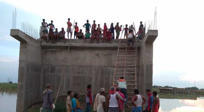 बेगूसराय जिले की तीन पंचायतों में बाढ़ ने बरपाया कहर