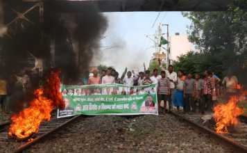 पप्पू की पार्टी के बंद में कूदने पर सवाल, भाजपा का एजेंट कहा गया