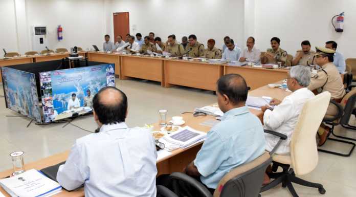 नीतीश कुमार ने बढ़ते क्राइम को ले विधि व्यवस्था की समीक्षा की