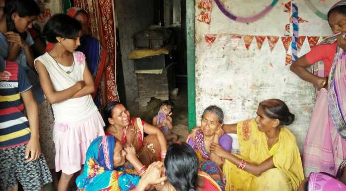 गंगा में सगी 2 बहनें डूबीं, 1 बचा ली गयी, पर दूसरी की मौत