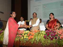 झारखंड में अब स्कूली बच्चों को मिलेगी साइकिलः रघुवर दास