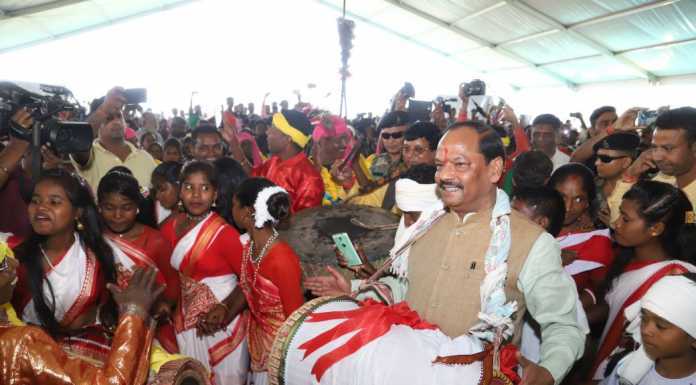 करम पर्व पर झारखंड में 60 हजार करम पौध लगाने की हुई शुरुआत