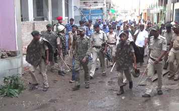 हाजीपुर में हत्या के बाद तनाव, इलाके में पुलिस तैनात