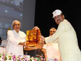 गवर्नर व नीतीश ने बिहार में किया आयुष्मान योजना का शुभारंभ
