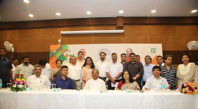 आयुष्मान भारत योजना को झारखंड में रोल मॉडल बनाएंः CM