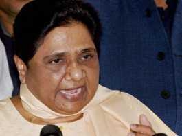 Mayawati ने कहा, अटल जी की मौत को भुनाने में लगी है BJP