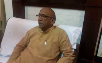 झारखंड के मंत्री सरयू राय ने एंबुलेंस देने की घोषणा की