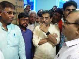 कुशवाहा हास्टल के घायल छात्रों से मिलने बेगूसराय पहुंचे उपेंद्र