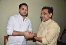 हल्के में न लें तेजस्वी-उपेंद्र कुशवाहा की अरवल में हुई मुलाकात को