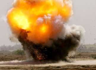 कोलकाता विस्फोट में बांग्लादेशी आतंकियों के हाथ की आशंका