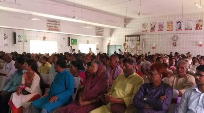 सिमरिया, जहां हर घर की दीवार पर लिखी हैं काव्य पंक्तियां!