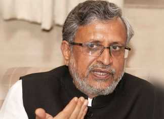 तेजस्वी यादव नेता प्रतिपक्ष का दायित्व निभाने में विफलः मोदी महम्मदपुर नरसंहार के असली साजिशकर्ता राजेश यादव को को नेता प्रतिपक्ष तेजस्वी यादव का संरक्षण प्राप्त है। सुशील मोदी ने यह आरोप लगाया है।