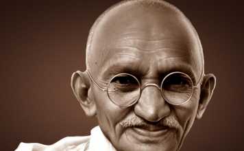 महात्मा गांधी के धुर विरोधी सी आर दास कैसे उनके मुरीद बन गये महात्मा गांधी