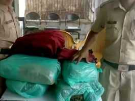 आम्रपाली एक्सप्रेस से एक लाख का गांजा हुआ बरामद