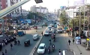 और गांव की गंध छोड़ चल पड़े काली के देस कामाख्या