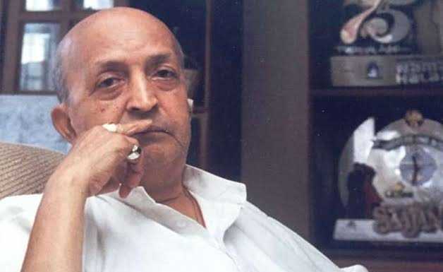 अमिताभ को बनारसी पान खिलाने वाला गंगा किनारे का छोरा अंजान