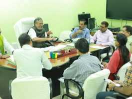 सुशील मोदी ने 40 पैक्सों में शीघ्र ड्रायर मशीन लगाने का निर्देश दिया