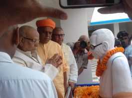 पर्यटन स्थल के रूप में विकसित होगा जेपी का गांवः गवर्नर