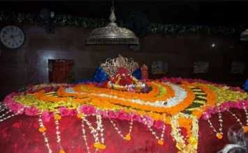 नवरात्र पर विशेषः जगदम्बा मंदिर, जहां होती हैं भक्तों की मुरादें पूरी