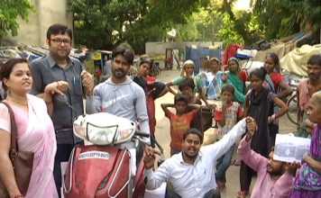 बिहार के 5 दिव्यांगों ने मिल कर बना डाला दवाई बैंक!