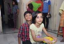 विवेक तिवारी की पत्नी व परिवार के सदस्य मिले योगी से