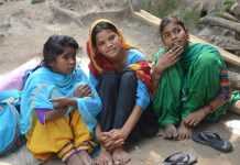 मलिकाइन के पाती- घर के लात नीमन, बाहर के सतावल बाउर