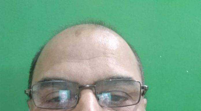 ऐसी खबर बनवाने का बोझ ढोता रहा, जिसका सच से सरोकार न था प्रभात खबर बिकने को तैयाार था। खरीदारों का हुजूम भी उमड़ा था। आखिरकार सौदा दैनिक जागरण की कंपनी के साथ तय हुआ, पर बिकने से प्रभात खबर बच गया। बता रहे हैं ओमप्रकाश अश्क