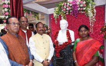 देश का पहला बड़ा अटल स्मृति वेंडर्स मार्केट खुला रांची में