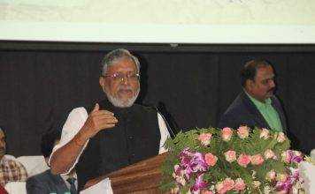 बिहार में मजदूरों के कल्याण के लिए 13 योजनाएं कार्यान्वितः मोदी