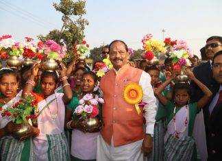 संविधान और गांधी जी की भावना का सरकार कद्र करती हैः दास