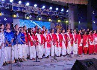 बर्नपुर रिवरसाइड विद्यालय में वार्षिकोत्सव का आयोजन