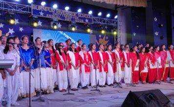 बर्नपुर रिवरसाइड विद्यालय में वार्षिकोत्सव का आयोजन