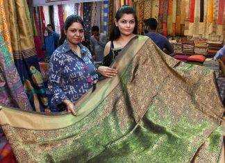 एक साड़ी 8 महीने में तैयार होती है, दाम डेढ़ लाख रुपये