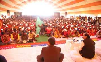 जामताड़ा के गांव में जन चौपाल लगायी झारखंड के सीएम ने