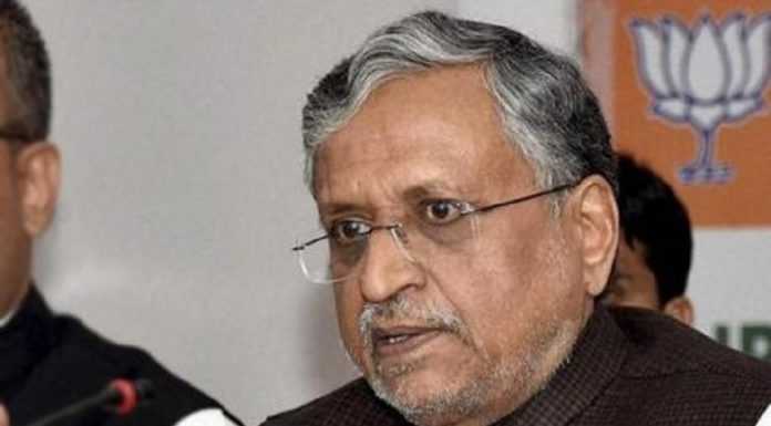 बिल व मिलिन्डा गेट्स फाउण्डेशन ने बिहार में खर्च किए 1400 करोड़ कोरोना संकट पर बीजेपी कार्यकर्ताओं से उपमुख्यमंत्री सुशील कुमार मोदी ने टेली कान्फ्रेंसिंग से 19 सत्रों में तकरीबन 27 घंटे तक बातचीत की।